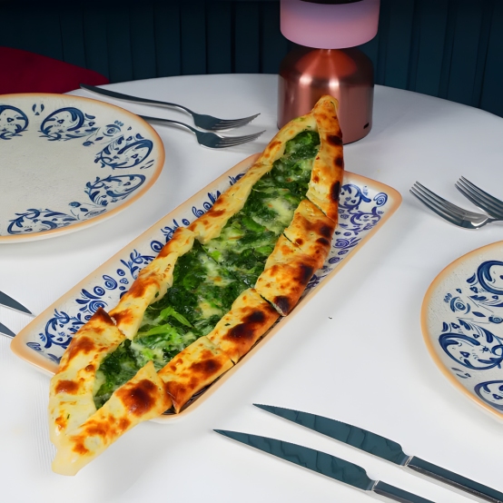 Ispanaklı Pide